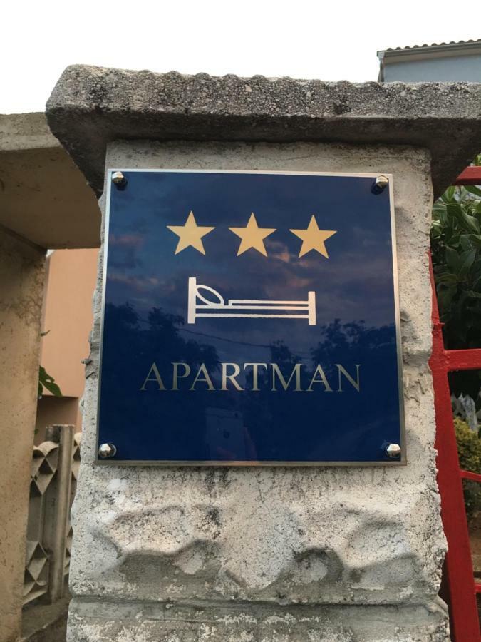 Blue Moon Apartments Rijeka Exterior photo